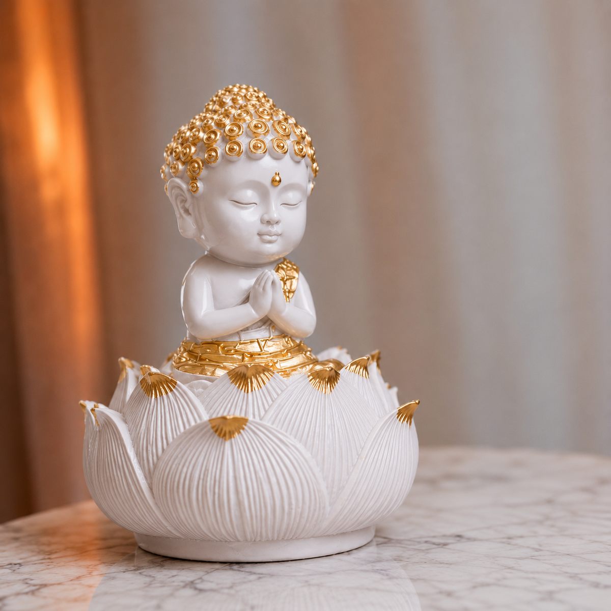 Little Buddha Lotus Showpiece